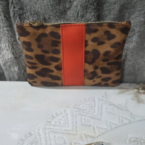 Ipsy Leopard Print Cosmetic Bag with Red Accent - Picture 9 of 9
